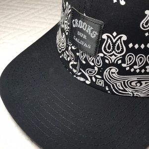 Crooks & Castle Snap Back Bandana Black and White